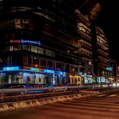 布尔加斯豪华公寓